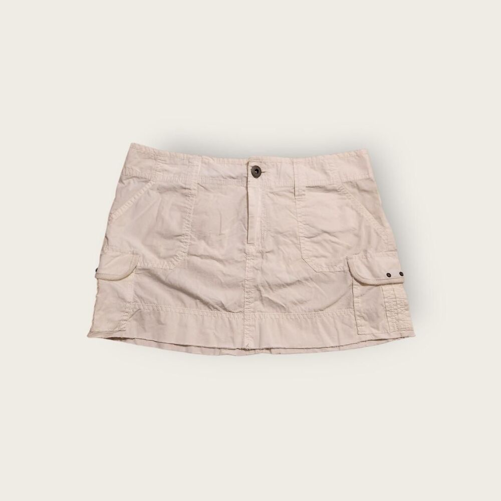 Vintage Y2k early 2000s Old Navy white low rise cargo mini skirt